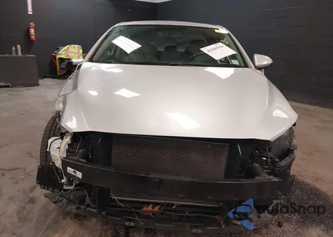 2018 Hyundai Elantra Sel/Value/Limited из США, поврежденный, VIN 5NPD84LF0JH391513